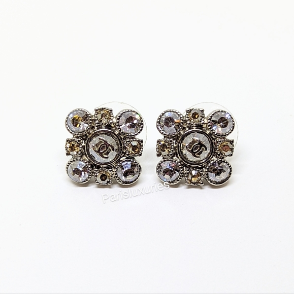 CHANEL Cluster Argyle Champagne Diamond Square Pierced Earrings - Picture 3 of 14